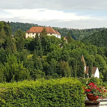 Buchberg Exklusiv * Neuenburg (Enz)